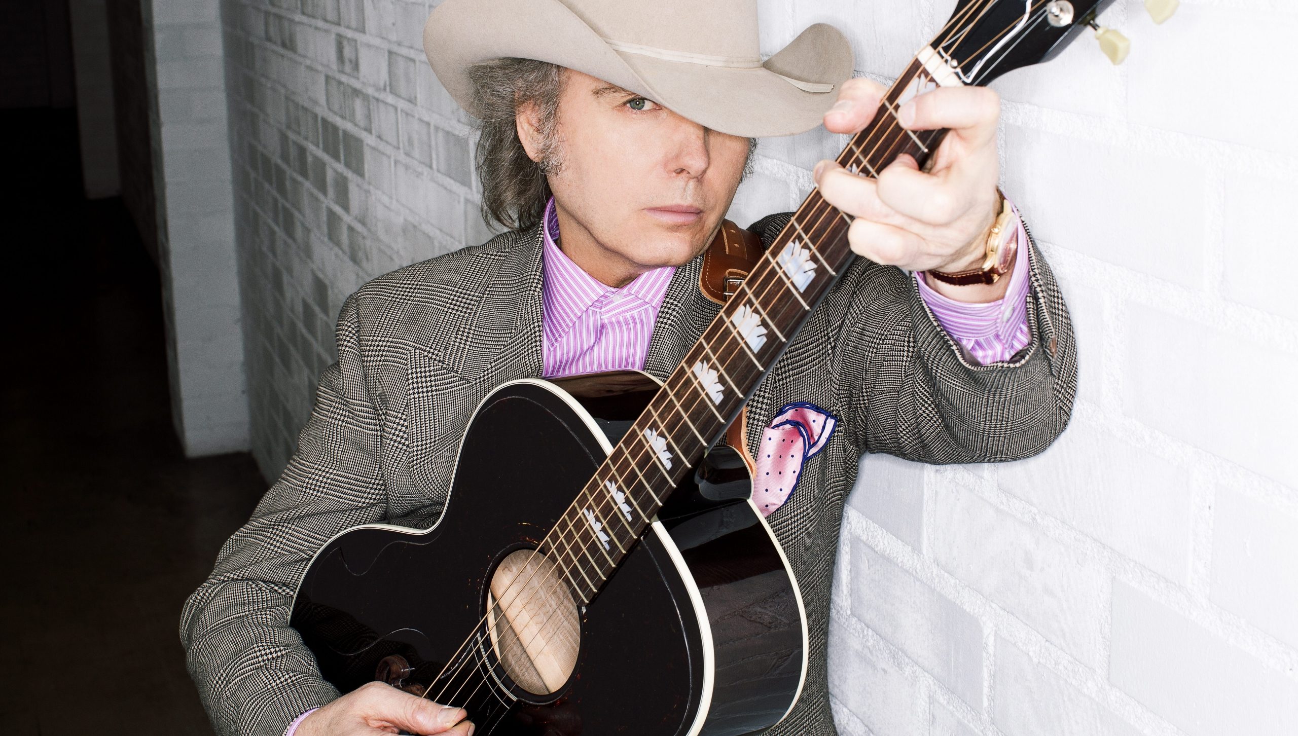 DWIGHT YOAKAM