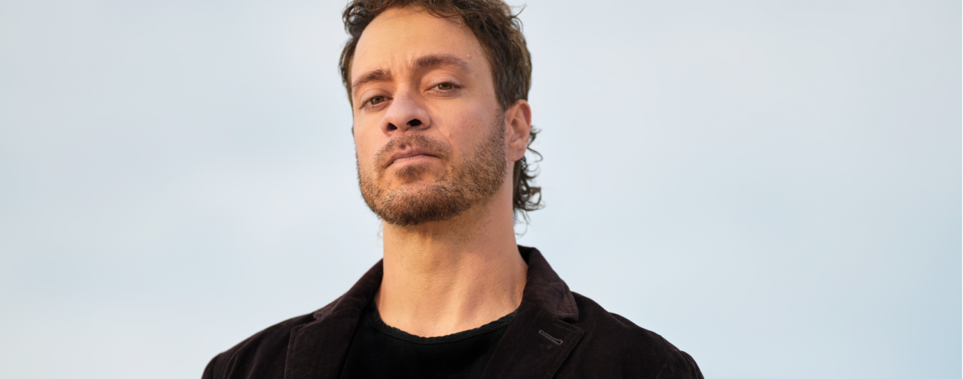 Amos Lee (New Date)